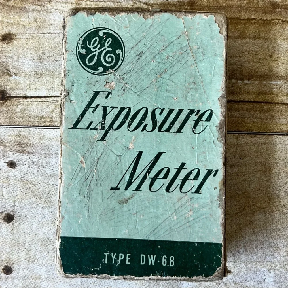 Vintage‎ General Electric GE Exposure Meter Type DW-68 Light Meter with Box